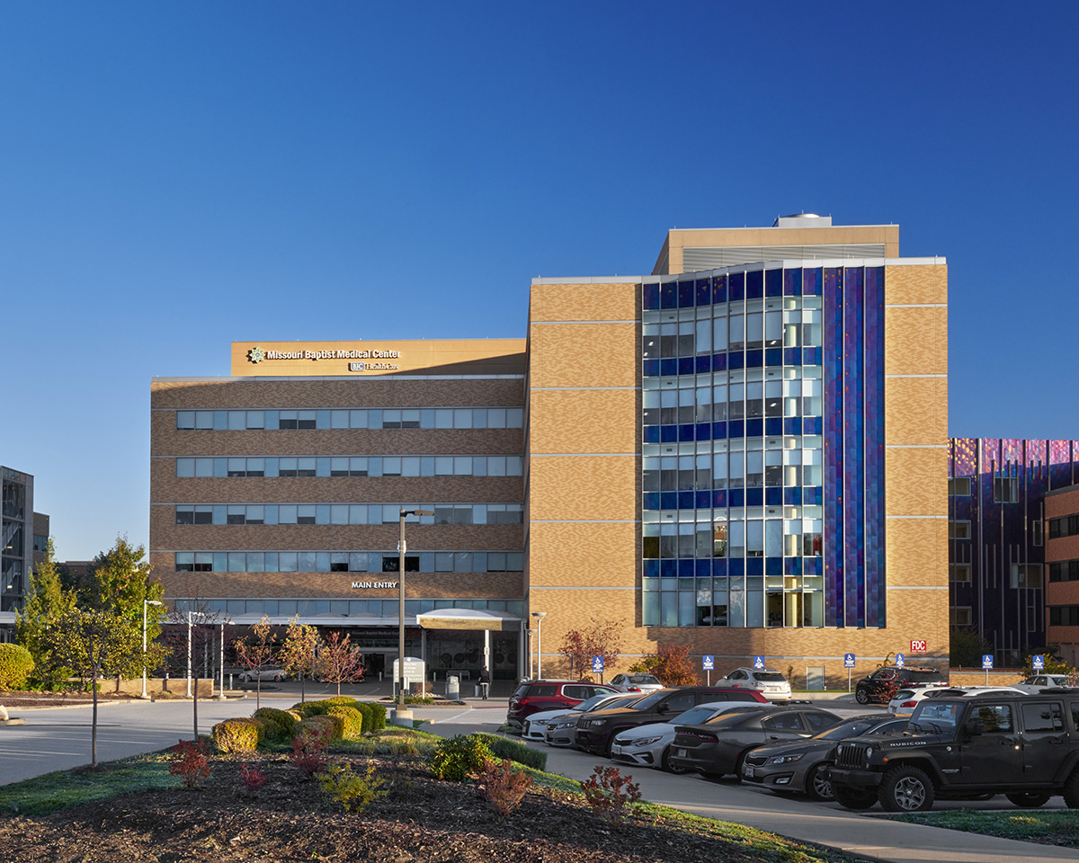 outside view of missouri baptist medical center